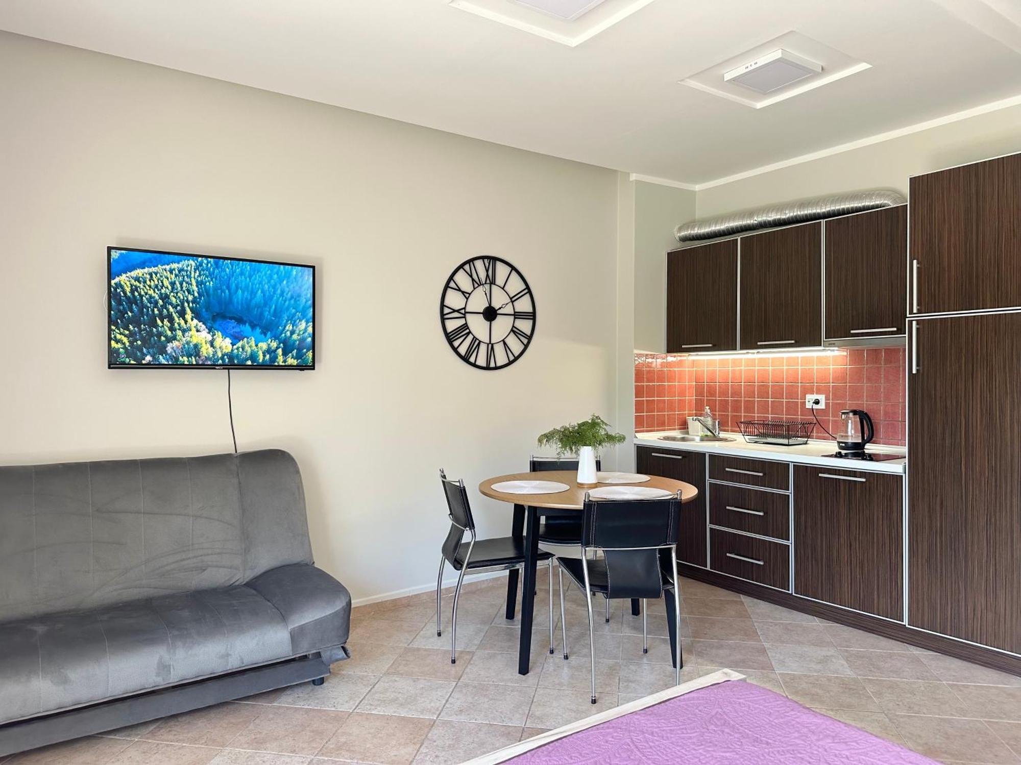 Villa Risan Apartments Exterior photo