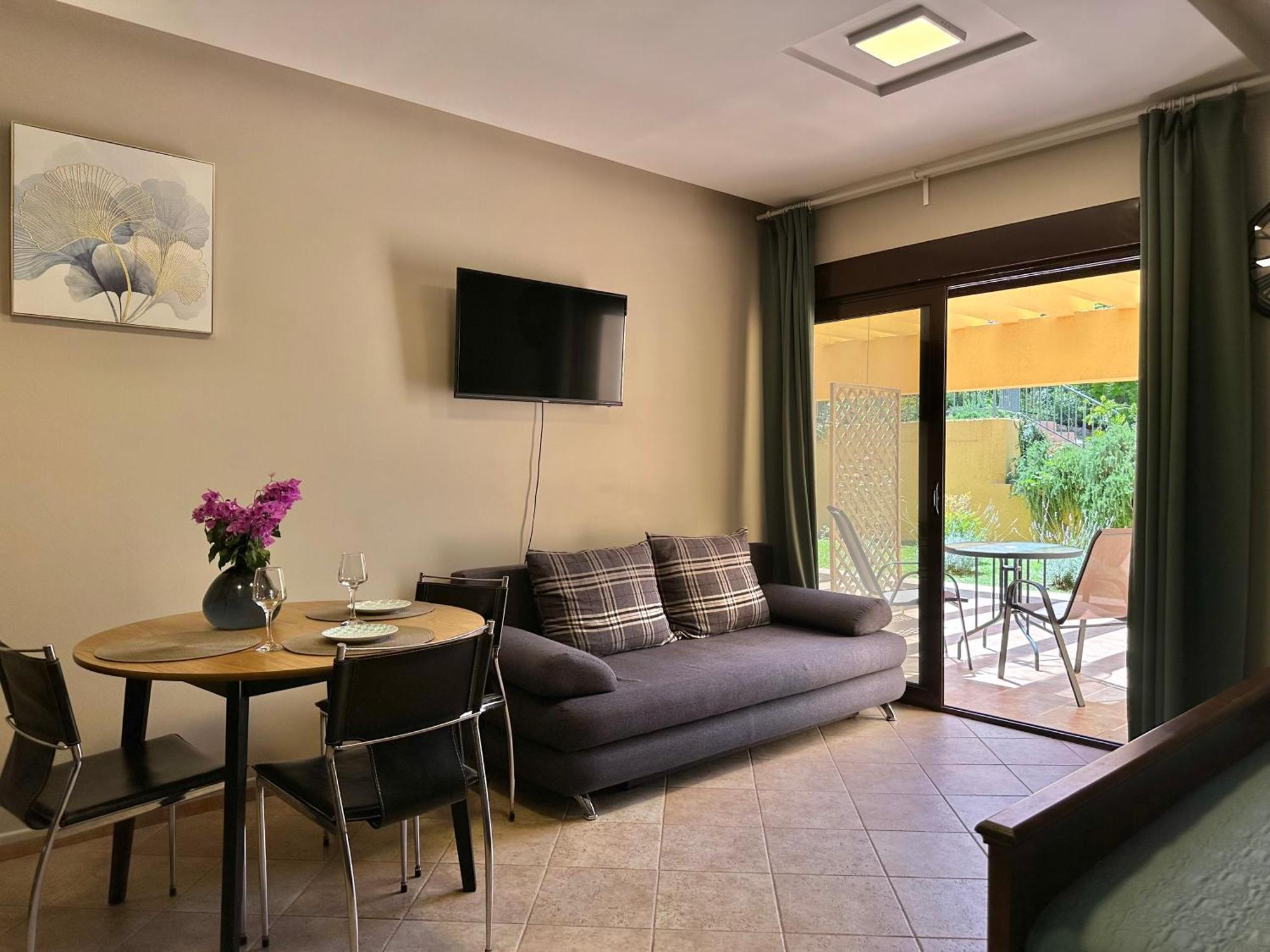 Villa Risan Apartments Exterior photo